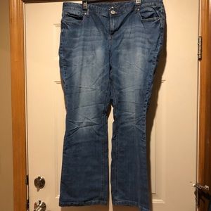 Maurices Bootcut Jeans EUC